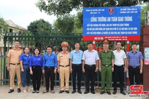 Duy trì mô hình “Cổng trường an toàn giao thông”