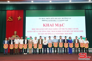 'Khai mạc Hội thi giáo viên dạy giỏi, giáo viên làm tổng phụ trách Đội huyện Mường La năm học 2024-2025