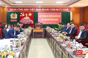 'Họp Tổ công tác triển khai Đề án 06 tháng 2/2025