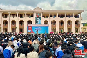 'Tuyên truyền biển, đảo, thu hút nguồn lực xây dựng Quân chủng hải quân tại huyện Sốp Cộp