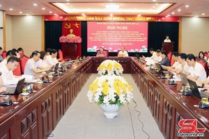 Quán triệt các văn bản của Trung ương, của tỉnh và tổng kết 10 năm thực hiện Chỉ thị số 05-CT/TW của Bộ Chính trị