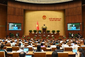 Quốc hội họp về sửa đổi, bổ sung Hiến pháp năm 2013