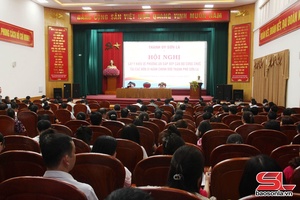 'Thành phố lấy ý kiến về phương án sắp xếp cán bộ, công chức đơn vị hành chính mới