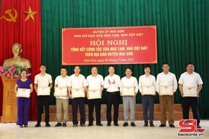 'Mai Sơn tổng kết công tác xóa nhà tạm, nhà dột nát