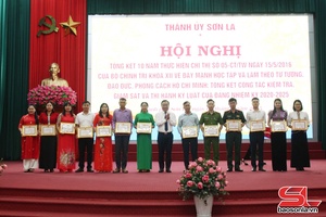'Thành uỷ Sơn La tổng kết 10 năm thực hiện Chỉ thị số 05