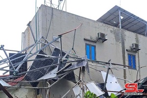 ' Mưa to, gió lốc gây thiệt hại nhiều tài sản tại xã Chiềng Pằn, huyện Yên Châu