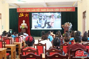 'Phối hợp quản lý, giáo dục con em chấp hành pháp luật về trật tự, an toàn giao thông
