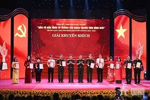 'Tổng kết, trao giải Cuộc thi viết “Bảo vệ nền tảng tư tưởng của Đảng trong tình hình mới” lần thứ 4 (2024 - 2025), phát động Cuộc thi viết lần thứ 5 (2025 - 2026)