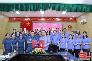 'Hội đàm trao đổi kinh nghiệm phối hợp đấu tranh phòng, chống tội phạm qua biên giới