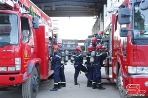 'Phía sau tiếng còi báo cháy