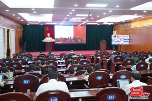 Hội nghị báo cáo viên Trung ương tháng 6/2025