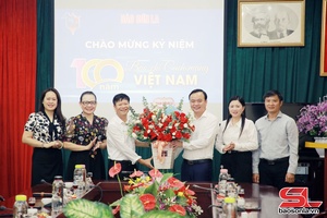 Thành uỷ Sơn La chúc mừng Ngày Báo chí cách mạng Việt Nam