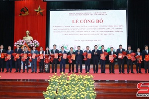 Sơn La công bố các nghị quyết, quyết định của Trung ương và của tỉnh về thực hiện chính quyền địa phương hai cấp; thành lập tổ chức đảng; chỉ định nhân sự cấp ủy, lãnh đạo HĐND, UBND, Ủy ban MTTQ Việt Nam cấp xã