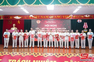 'Công bố các quyết định của Cục trưởng Cục Thuế về bổ nhiệm công chức lãnh đạo tại Thuế tỉnh Sơn La
