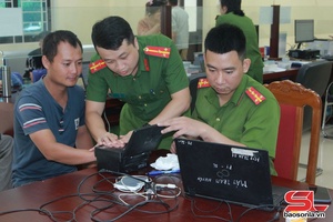 'Tập huấn công tác cấp, quản lý thẻ căn cước cho Công an xã Phù Yên