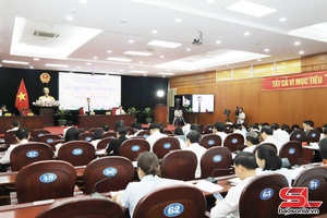Kỳ họp thứ mười một, HĐND tỉnh khóa XV: Chất vấn và trả lời chất vấn những vấn đề mang tính thời sự