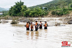 'Phát hiện một thi thể ven bờ sông Mã tại xã Mường Hung