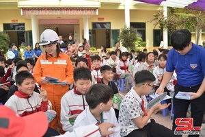 Xây dựng ý thức tiết kiệm năng lượng cho học sinh