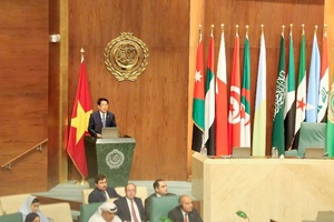'Chủ tịch nước Lương Cường thăm và phát biểu chính sách tại Liên đoàn Arab