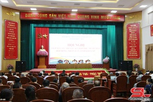 Tiếp xúc cử tri sau Kỳ họp thứ mười một HĐND tỉnh, khoá XV tại phường Tô Hiệu