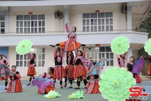 Báo cáo chương trình nghệ thuật tham gia Liên hoan nghệ thuật toàn quốc dành cho thanh, thiếu nhi