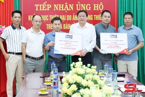 Tiếp nhận ủng hộ khắc phục thiệt hại do ảnh hưởng của thiên tai