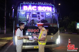 '“Doanh nghiệp kinh doanh vận tải an toàn giao thông”