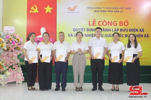 'Lễ công bố quyết định thành lập Bưu điện xã