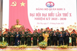 'Đại hội đại biểu Đảng bộ Quân khu lần thứ X thành công tốt đẹp