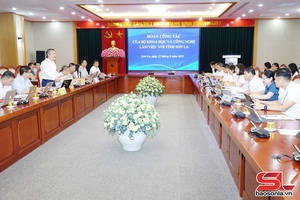 'Đoàn Công tác của Bộ Khoa học và Công nghệ làm việc tại tỉnh Sơn La