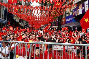 'Bộ Tài chính đã chuyển đầy đủ kinh phí để tặng quà toàn dân dịp 80 năm Cách mạng Tháng Tám và Quốc khánh 2/9