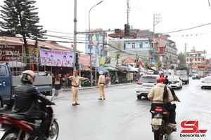 'Cảnh sát giao thông Sơn La xử lý 652 trường hợp vi phạm TTATGT dịp lễ 2/9