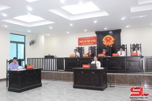 'Phiên tòa rút kinh nghiệm trực tuyến xét xử sơ thẩm vụ án hình sự tội mua bán trái phép chất ma túy