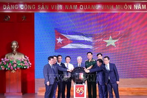 'Hơn 400 tỷ đồng ủng hộ Cuba sau chưa đầy một tháng phát động