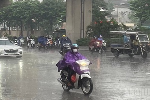 'Thời tiết ngày 12/9: Mưa rào và dông ở nhiều nơi trên cả nước
