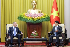 'Chủ tịch nước Lương Cường tiếp Trợ lý Tổng thống, Chủ tịch Hội đồng Biển Liên bang Nga