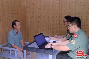 'Bắt đối tượng tổ chức đưa người nhập cảnh trái phép