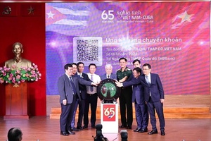 'Không thể xuyên tạc tình đoàn kết vĩ đại Việt Nam - Cuba