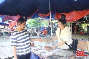 'Phát triển nghề chế biến thủy sản vùng hồ thủy điện Sơn La
