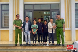'Công an xã kịp thời hỗ trợ 3 thanh thiếu niên đi lạc trở về với gia đình