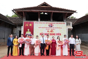 Lễ kết nạp đảng viên tại Di tích lịch sử Quốc gia đặc biệt Nhà tù Sơn La