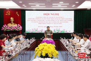Hội nghị giao ban với các cơ quan tham mưu, giúp việc Tỉnh ủy, Ủy ban MTTQ Việt Nam tỉnh, các tổ chức chính trị - xã hội tỉnh và các đơn vị sự nghiệp của Đảng