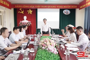 Hội nghị đối thoại giữa Giám đốc Sở Y tế với viên chức, người lao động Bệnh viện Nội tiết