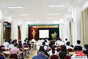 'Đảng ủy UBND tỉnh khai giảng lớp bồi dưỡng lý luận chính trị đảng viên mới khóa I