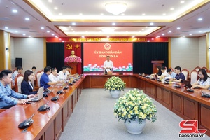 Xem xét đề xuất Dự án xử lý thiên tai, phòng chống sạt lở và phát triển du lịch bền vững tại Thiên đường mây Tà Xùa