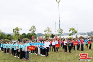 'Khai mạc thi đấu các môn thể thao truyền thống, trò chơi dân gian dân tộc