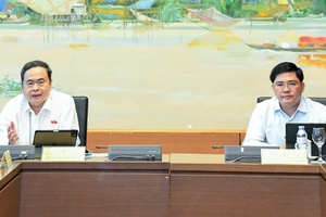 'Tạo hành lang pháp lý đổi mới căn bản, toàn diện giáo dục và đào tạo