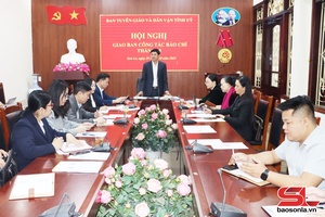 'Hội nghị giao ban báo chí tháng 10