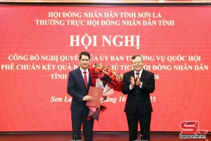 Công bố Nghị quyết của Ủy ban Thường vụ Quốc hội phê chuẩn kết quả bầu Phó Chủ tịch HĐND tỉnh Sơn La nhiệm kỳ 2026-2031