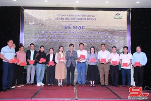 'Bế mạc hội nghị tập huấn về phát triển du lịch nông nghiệp, nông thôn